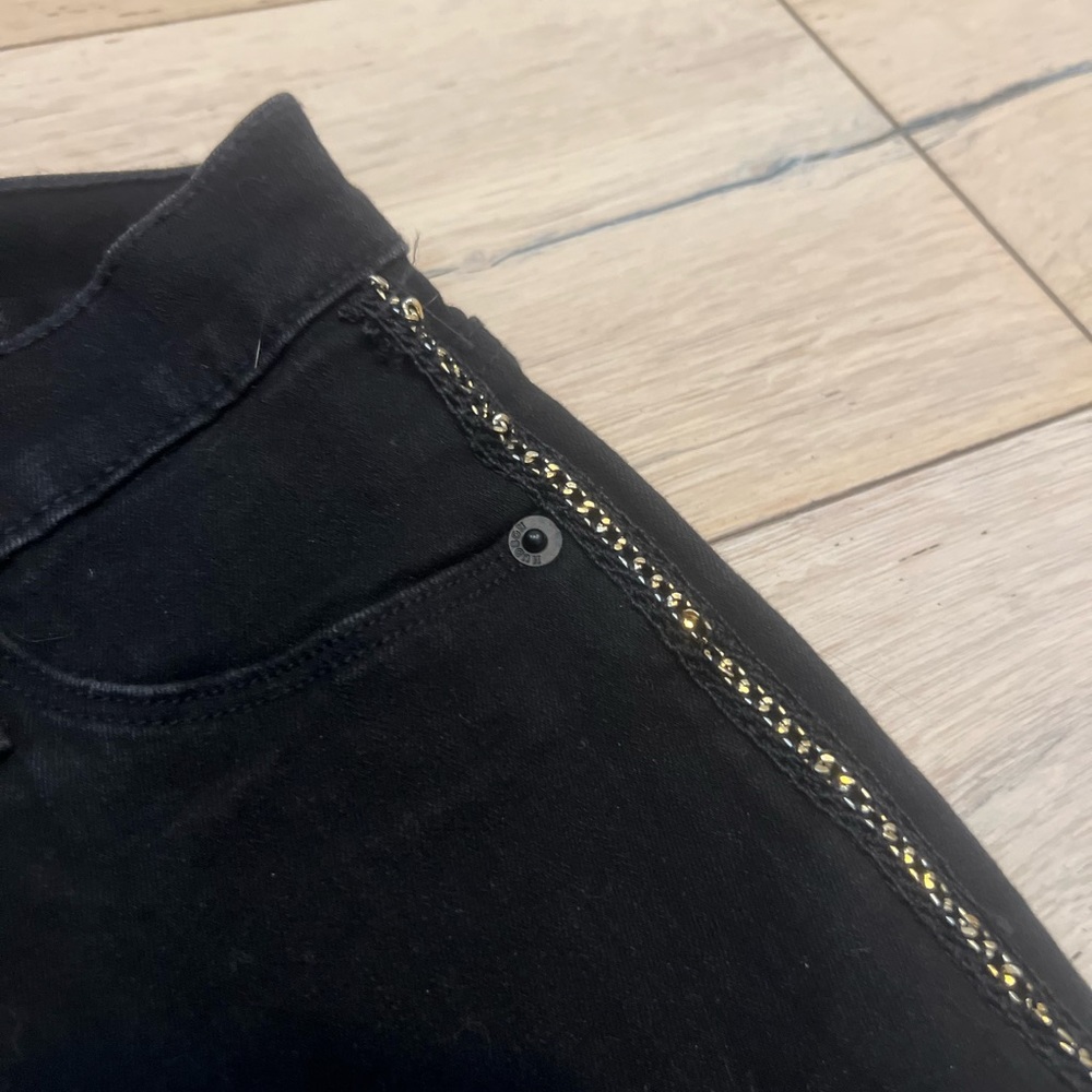 Hudson black jeans with chain detail 25